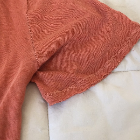 We the free top - Picture 3 of 4